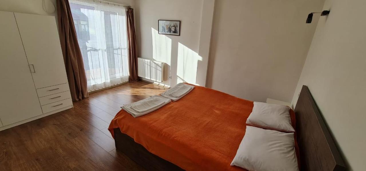 Duplex Apartment In The City Center Tbilisi Esterno foto